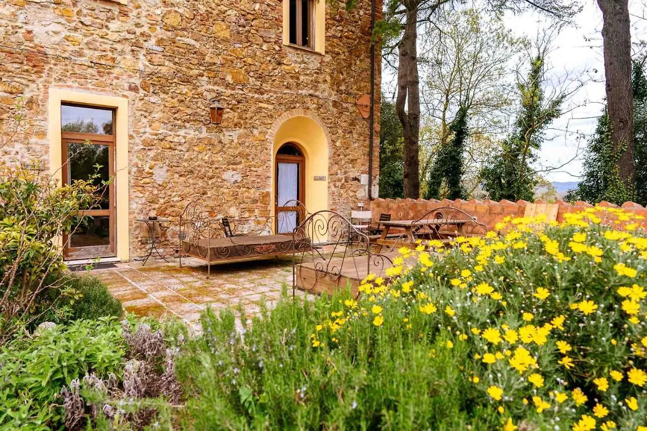 Agriturismo Bio Fattoria Di Pietra Giuncarico Italien